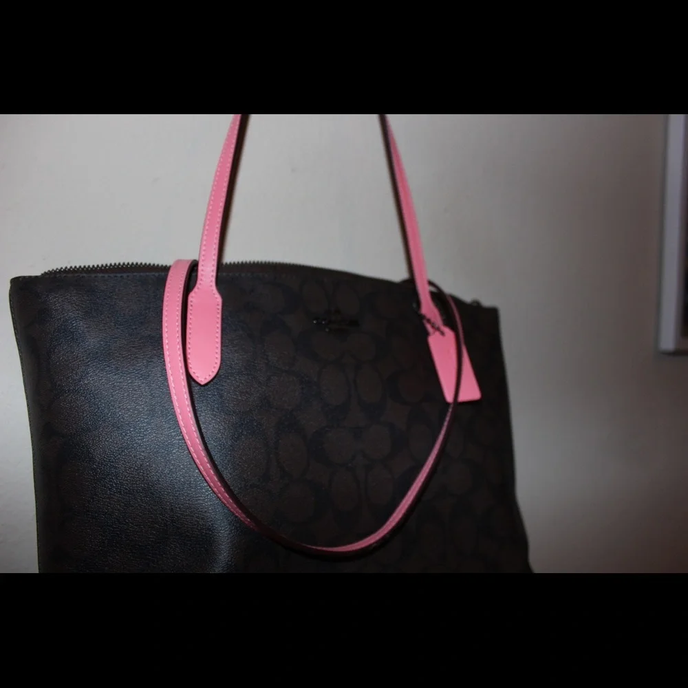 Brown and Pink Coach purse - Picture 6 of 8